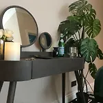 Sakkson House Rooms & Suites